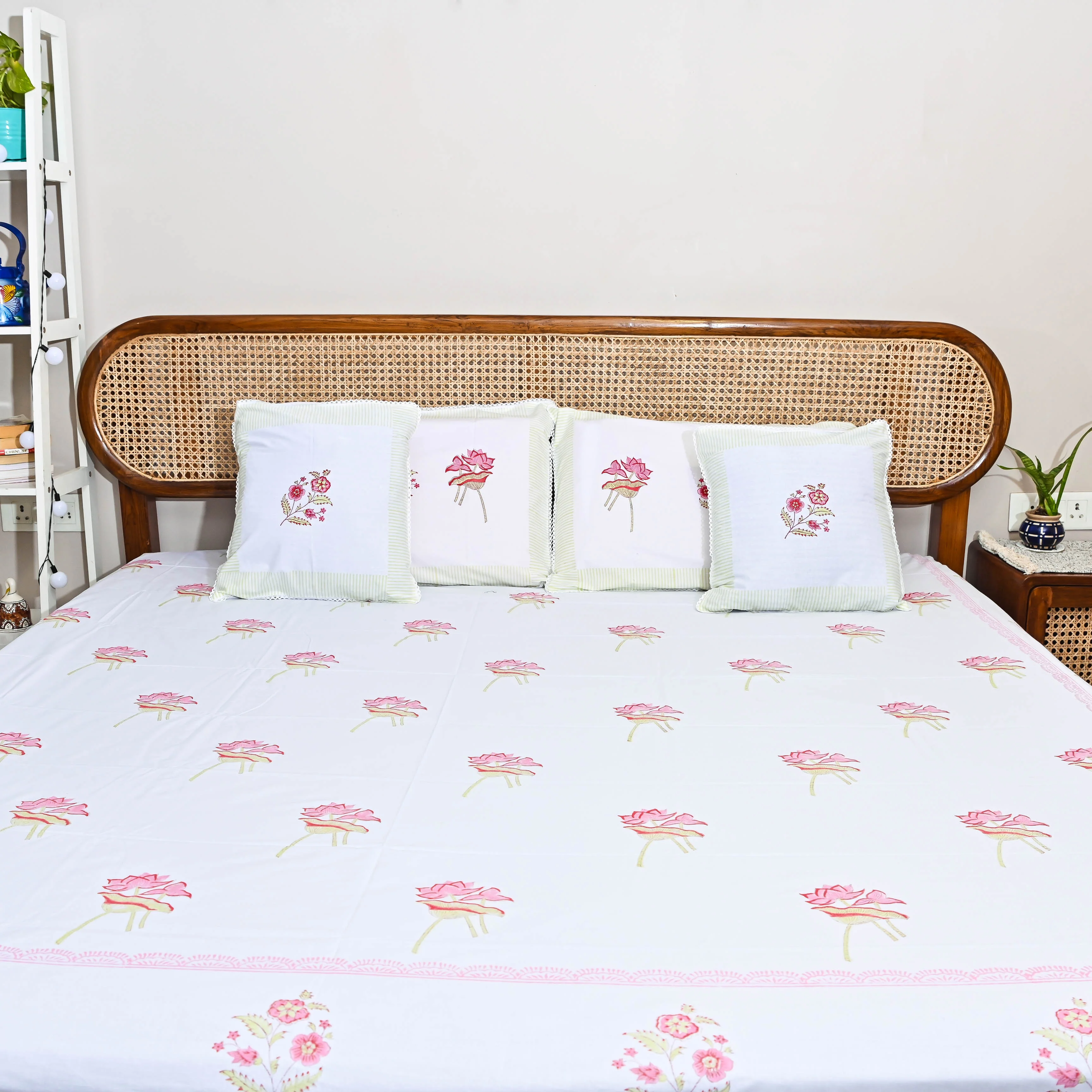 Bunaai ComfoBuddy Handblock Printed Bedsheet - Woolfily