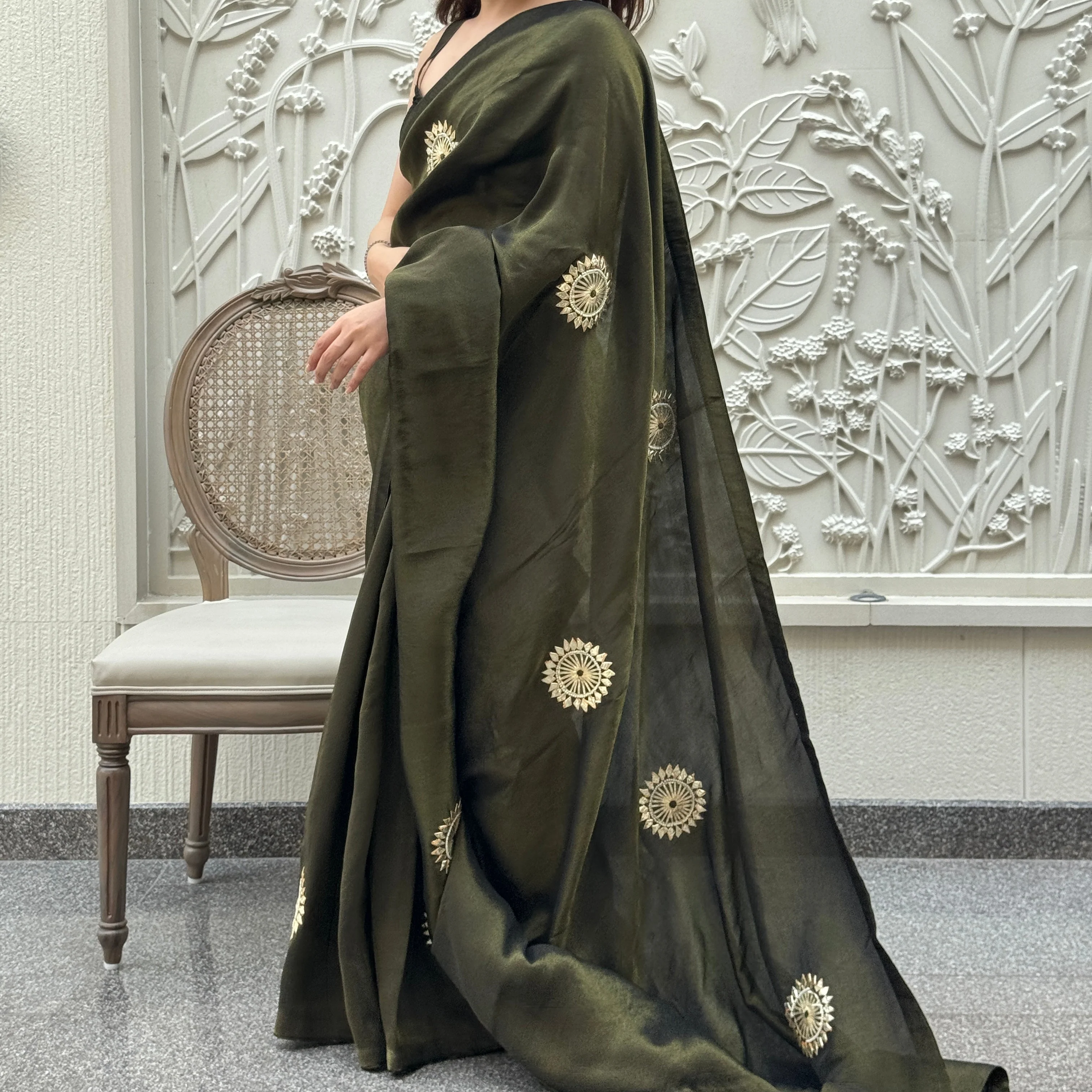 Noir Tissue Saree - Woolfily