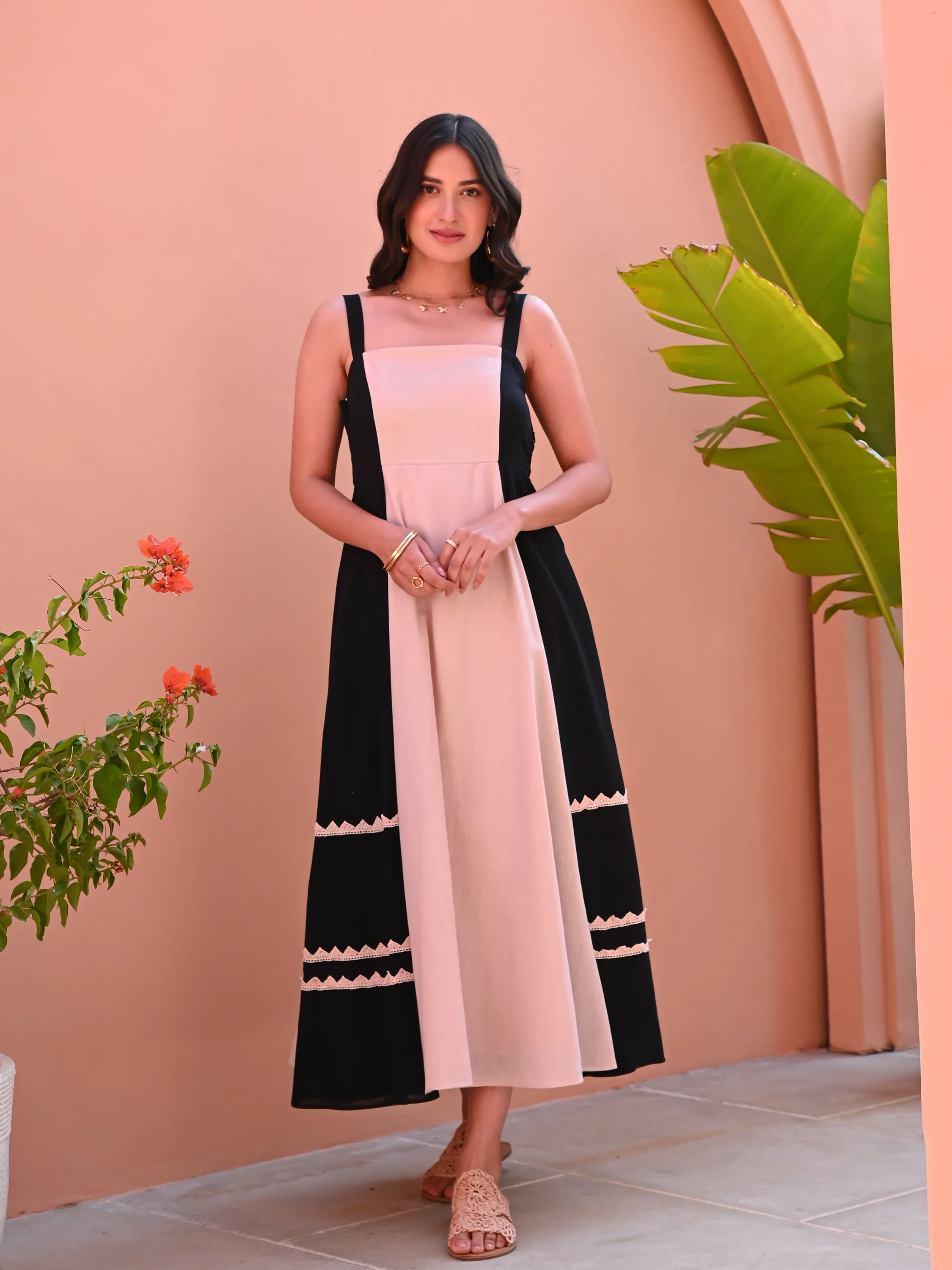 Chic Everyday Dress - Woolfily