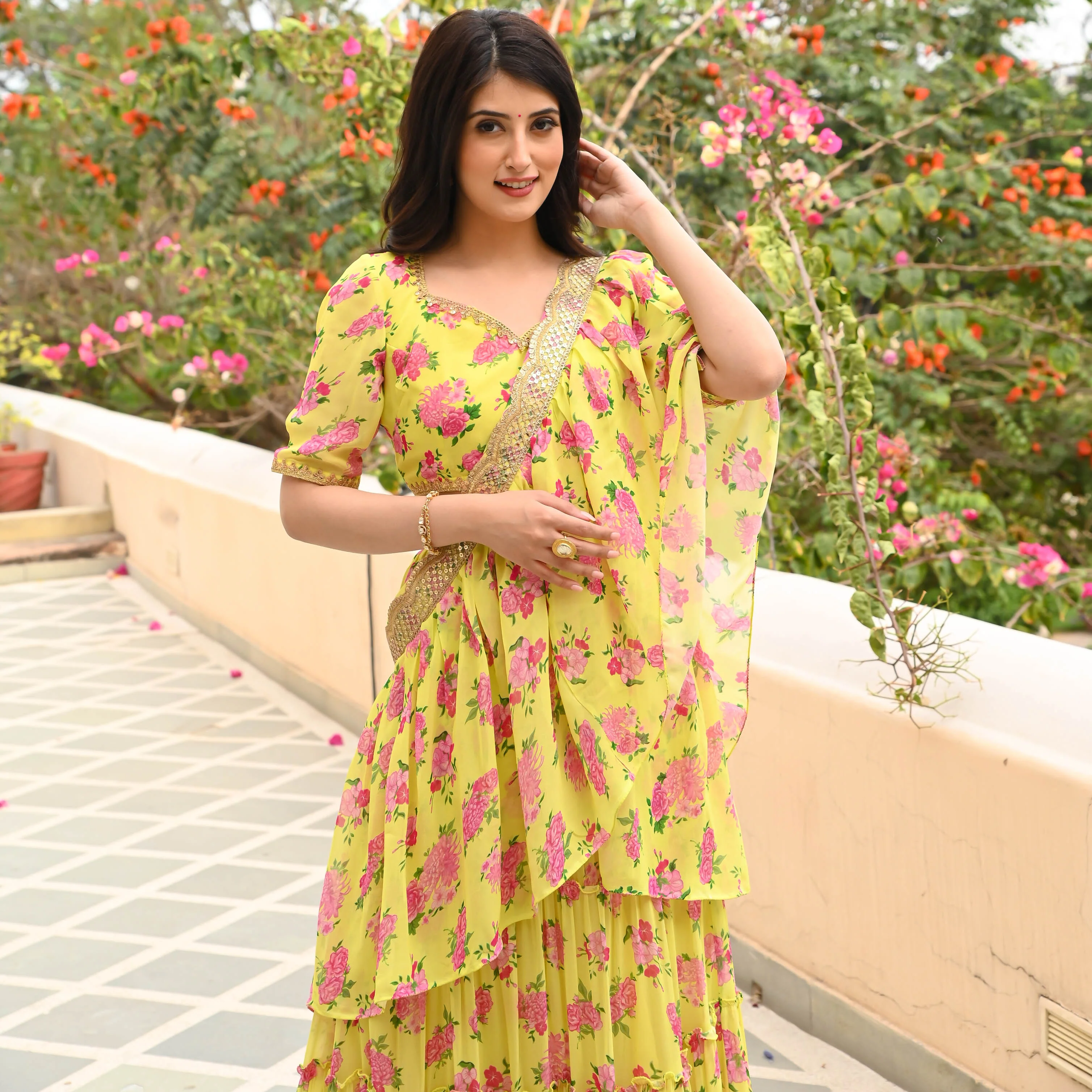 Bunaai Kusum Floral Draped Saree - Woolfily