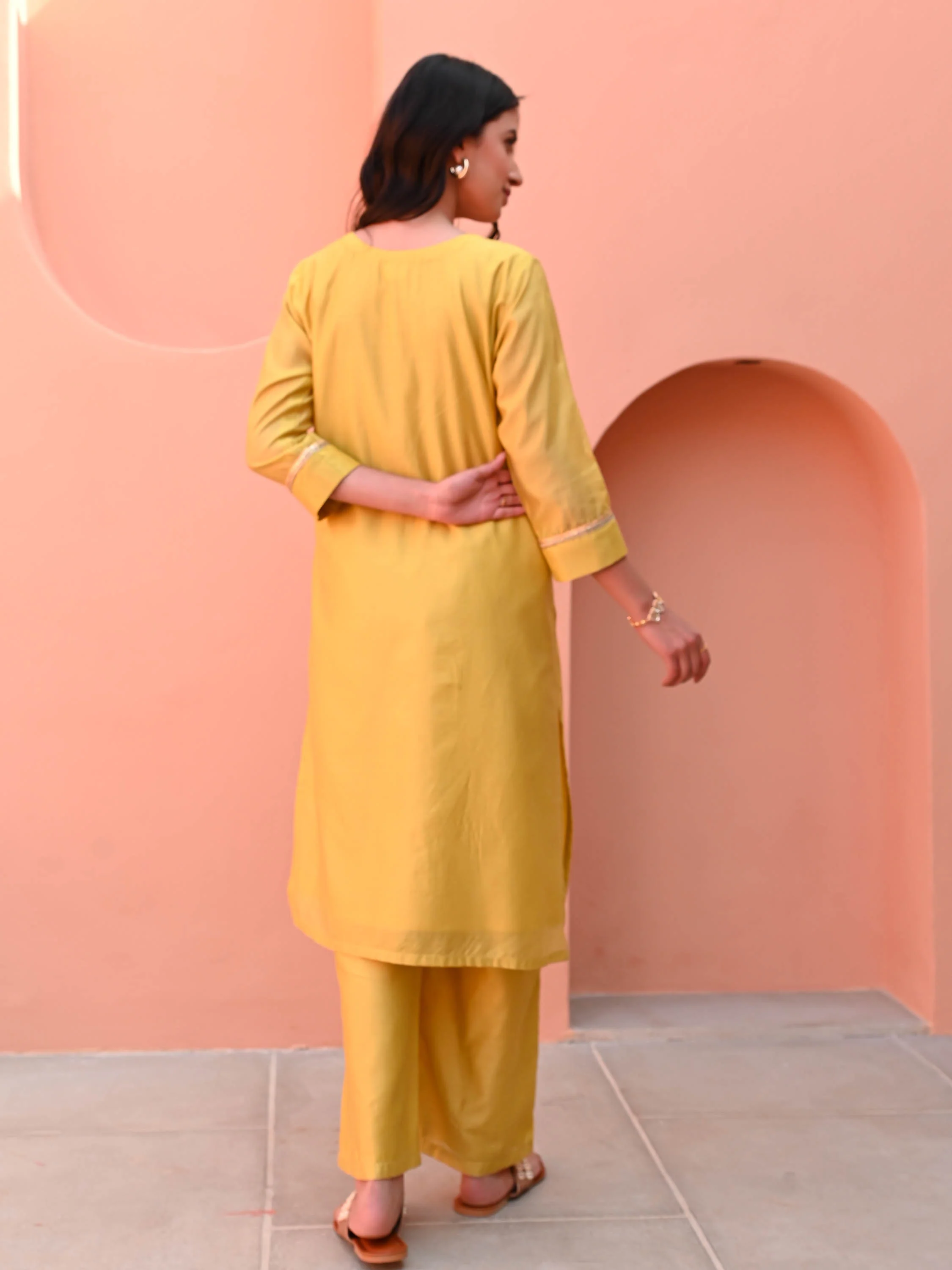 Golden Haze Kurta Set - Woolfily