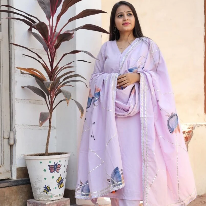 Bunaai Lilac Handpainted Dupatta Suit Set (Set of 3) - Woolfily