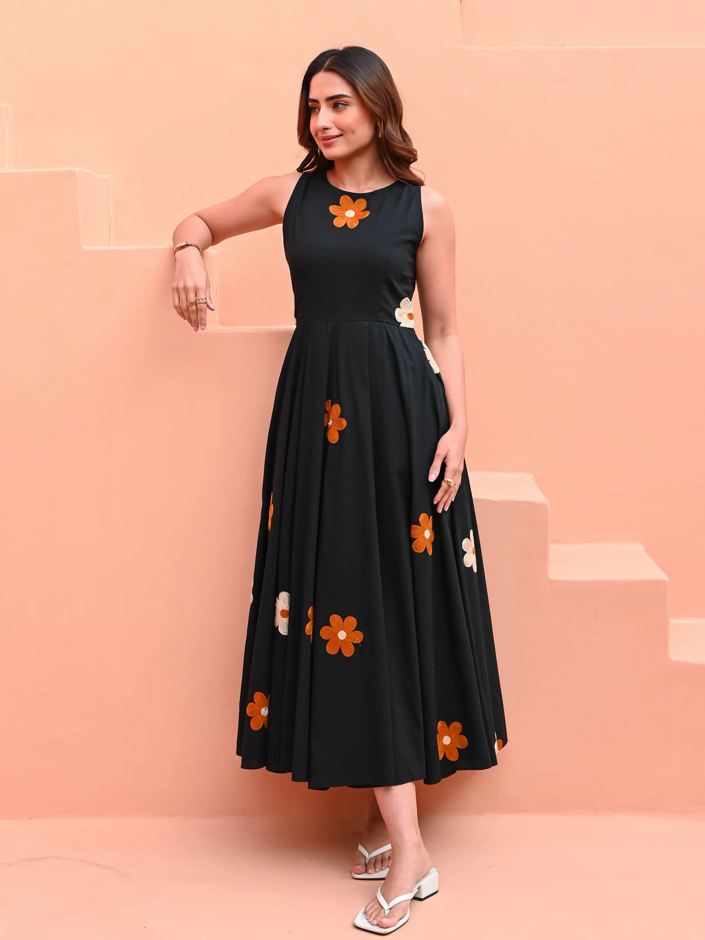 Black Dress with Floral Embroidery - Woolfily