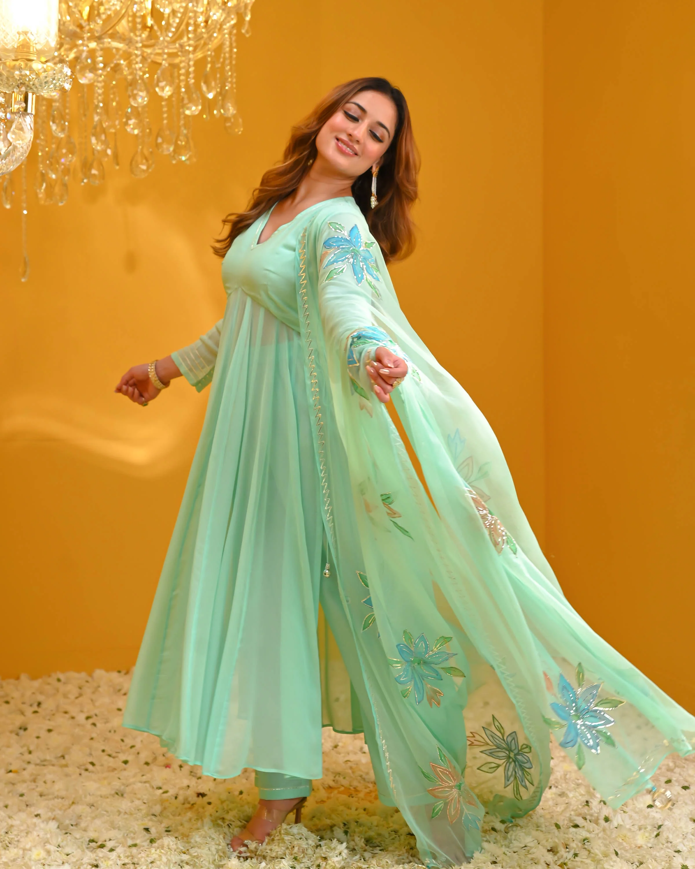 Indira Georgette Suit Set - Woolfily