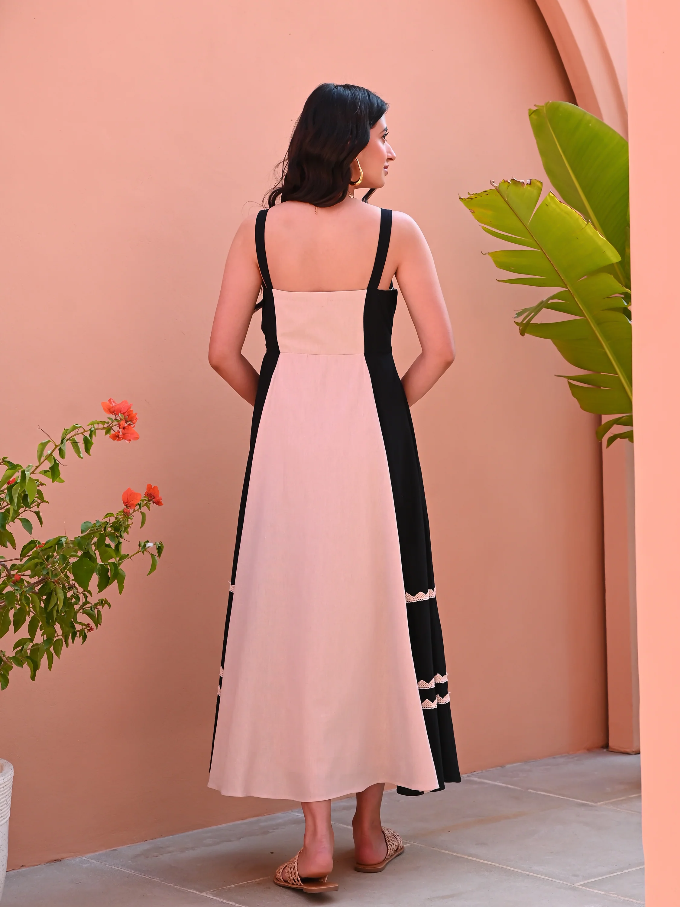 Chic Everyday Dress - Woolfily