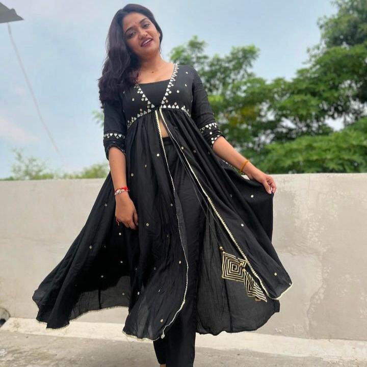 Bunaai Mirror Work Kurta Set - Woolfily