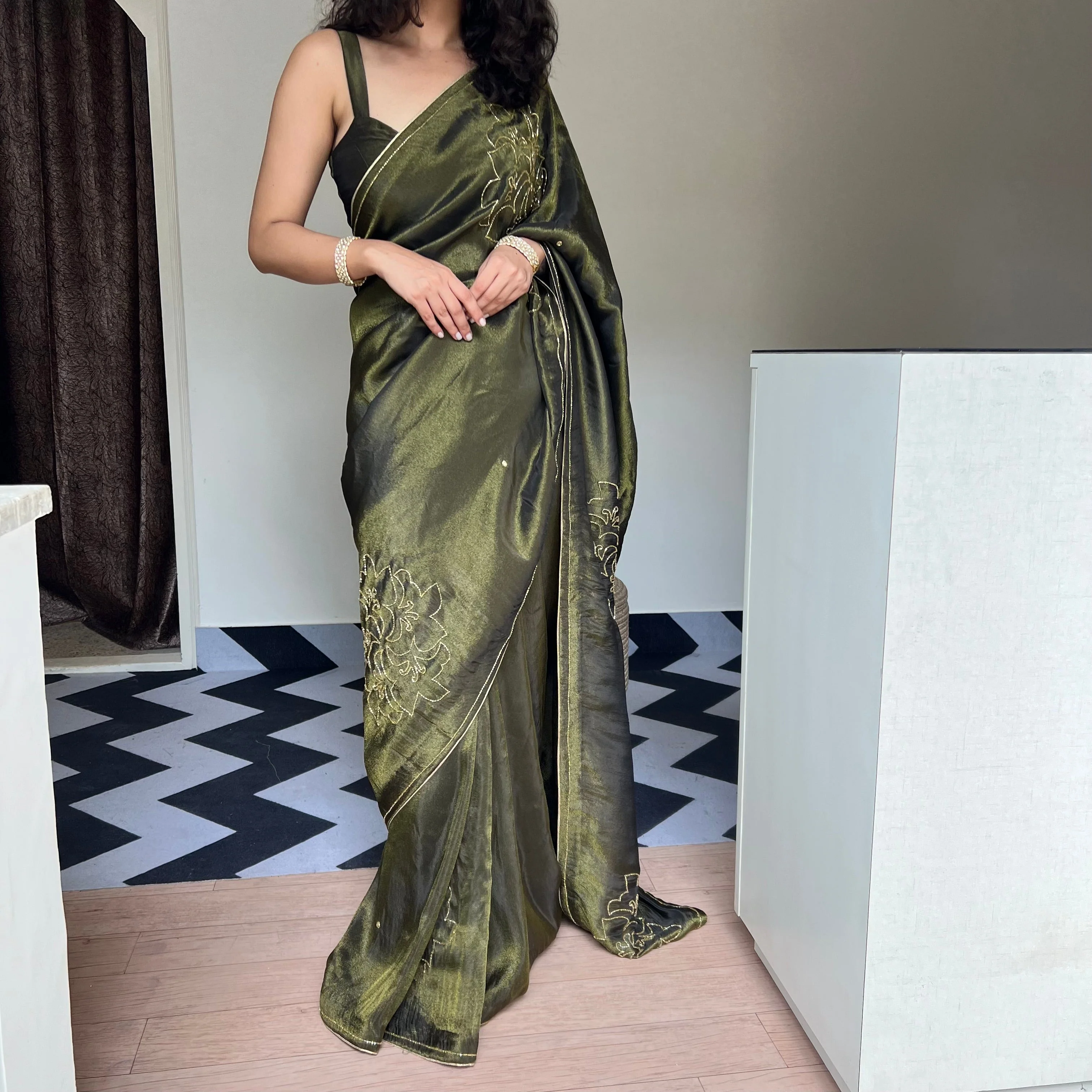 Charcoal Charm Saree - Woolfily