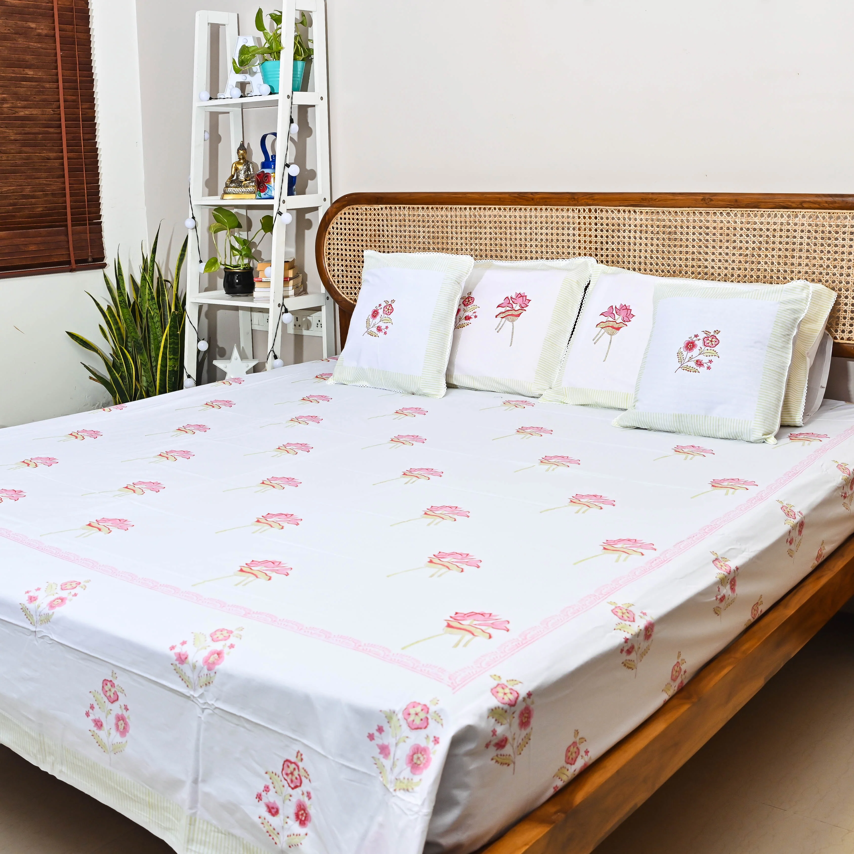 Bunaai ComfoBuddy Handblock Printed Bedsheet - Woolfily