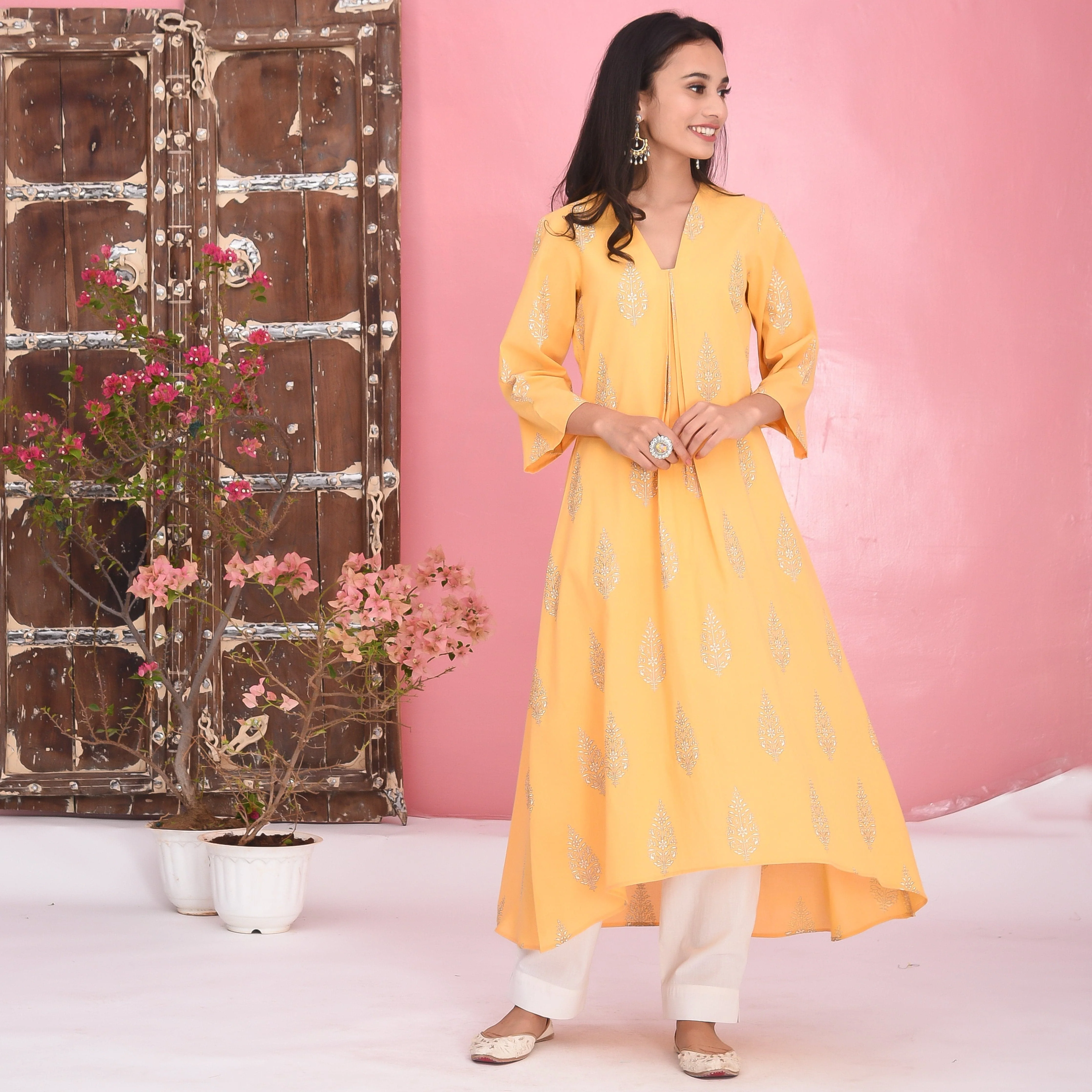 Yellow White Cotton Kurta Set - Woolfily