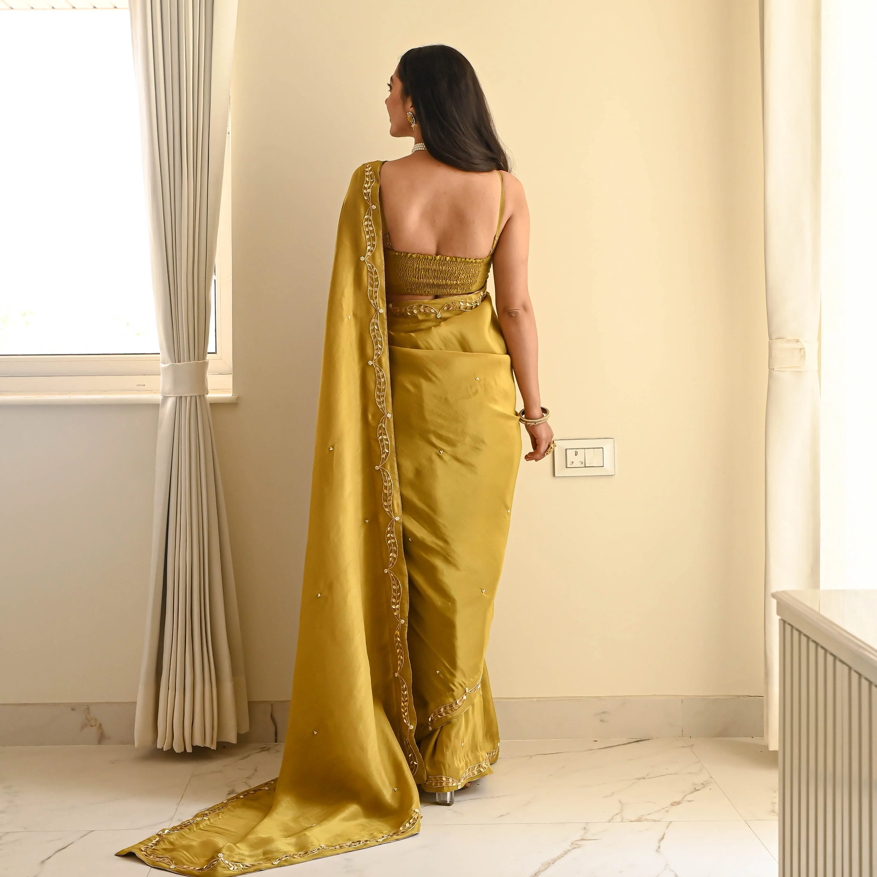 Midnight Mystique Silk Saree - Woolfily