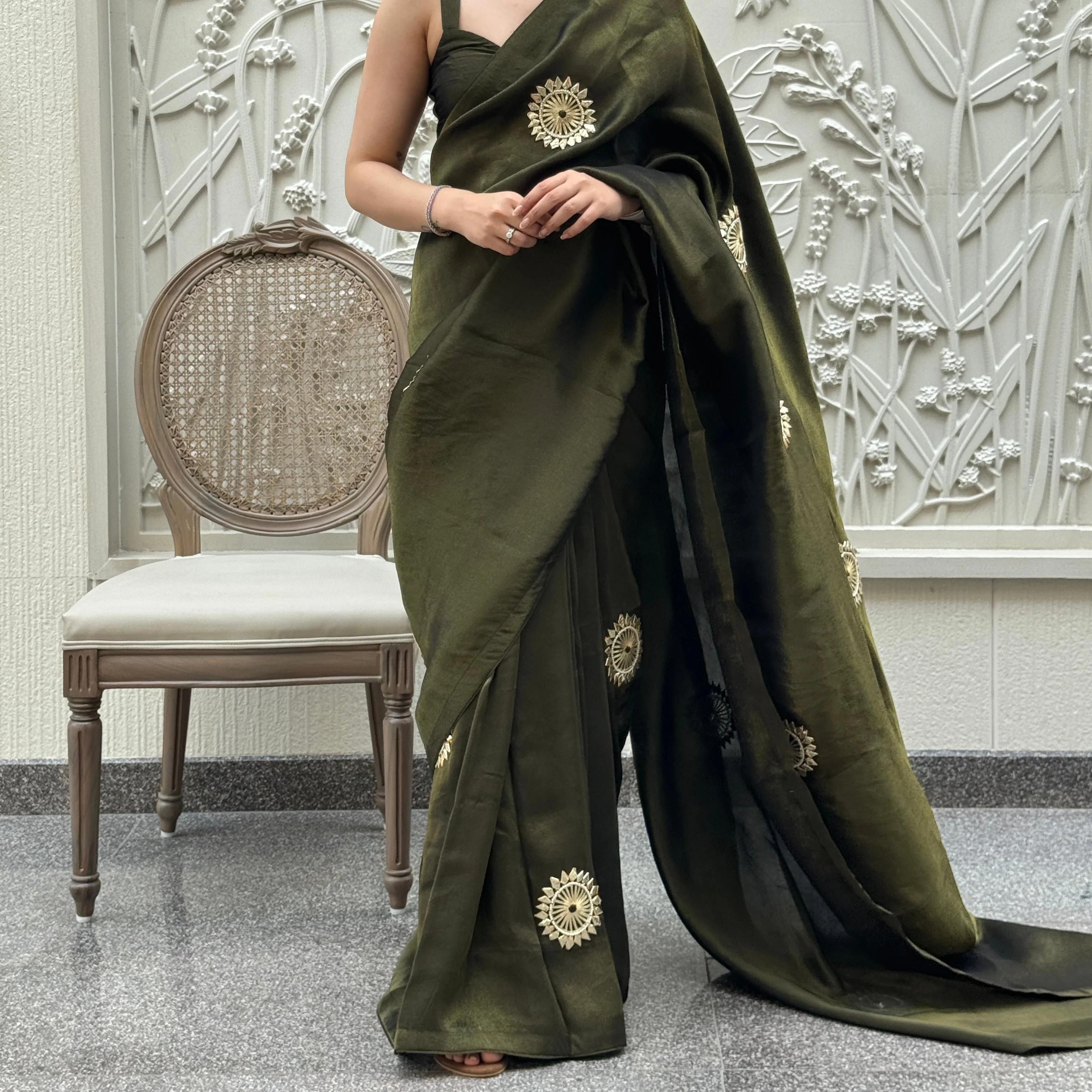 Noir Tissue Saree - Woolfily