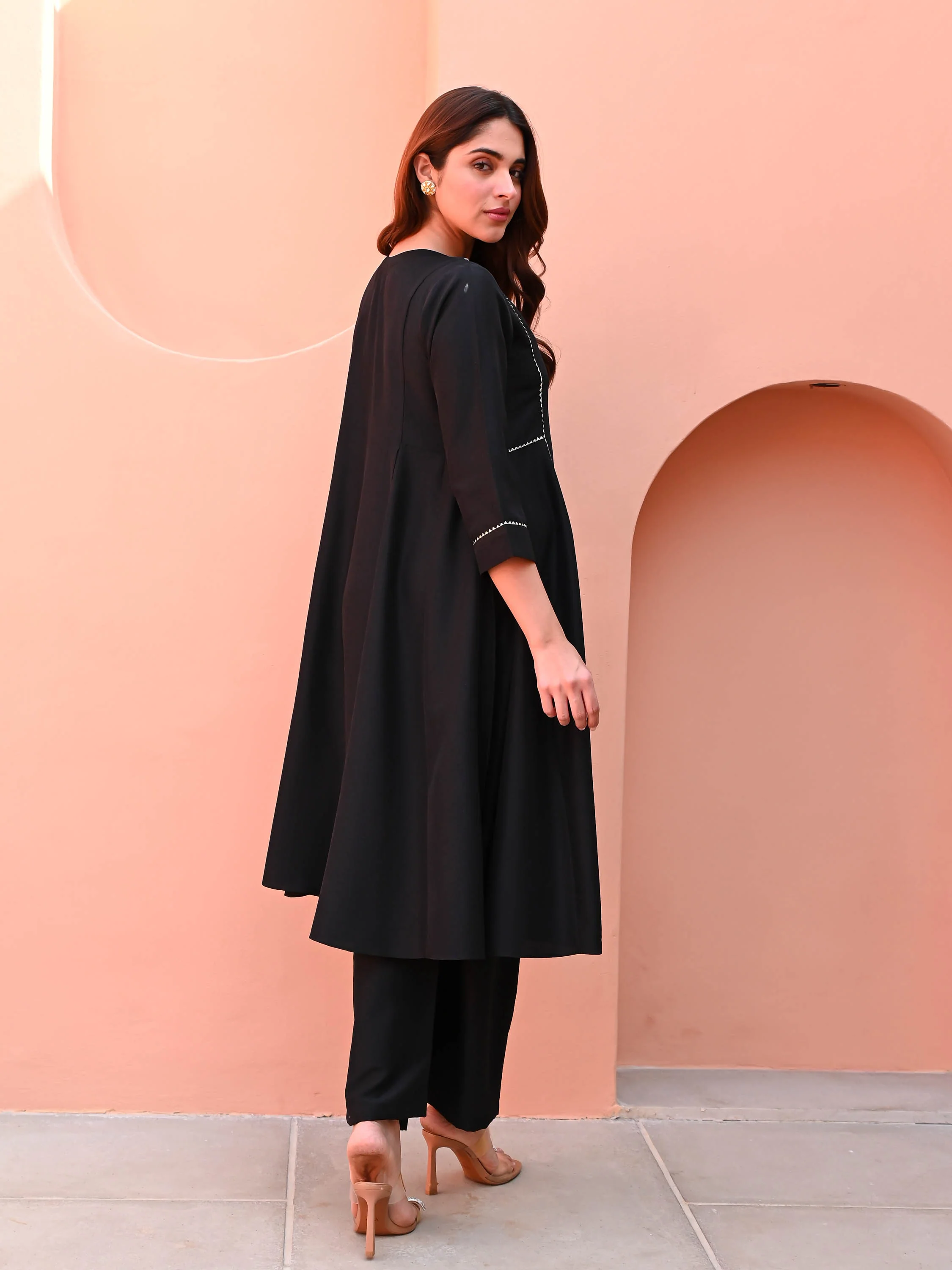 Black Embroidered Silk Kurta Set - Woolfily