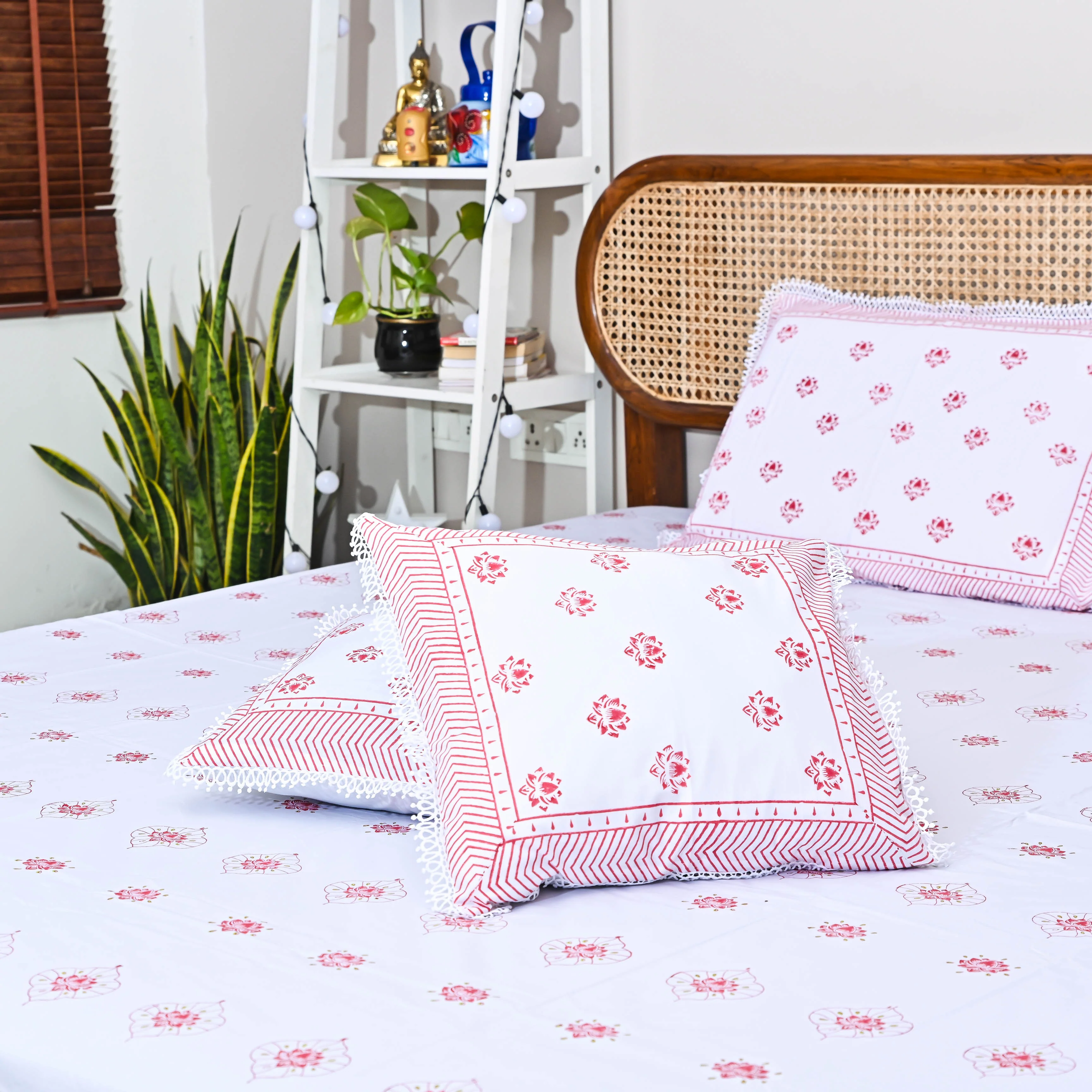 Bunaai Superline Handblock Printed Bedsheet - Woolfily