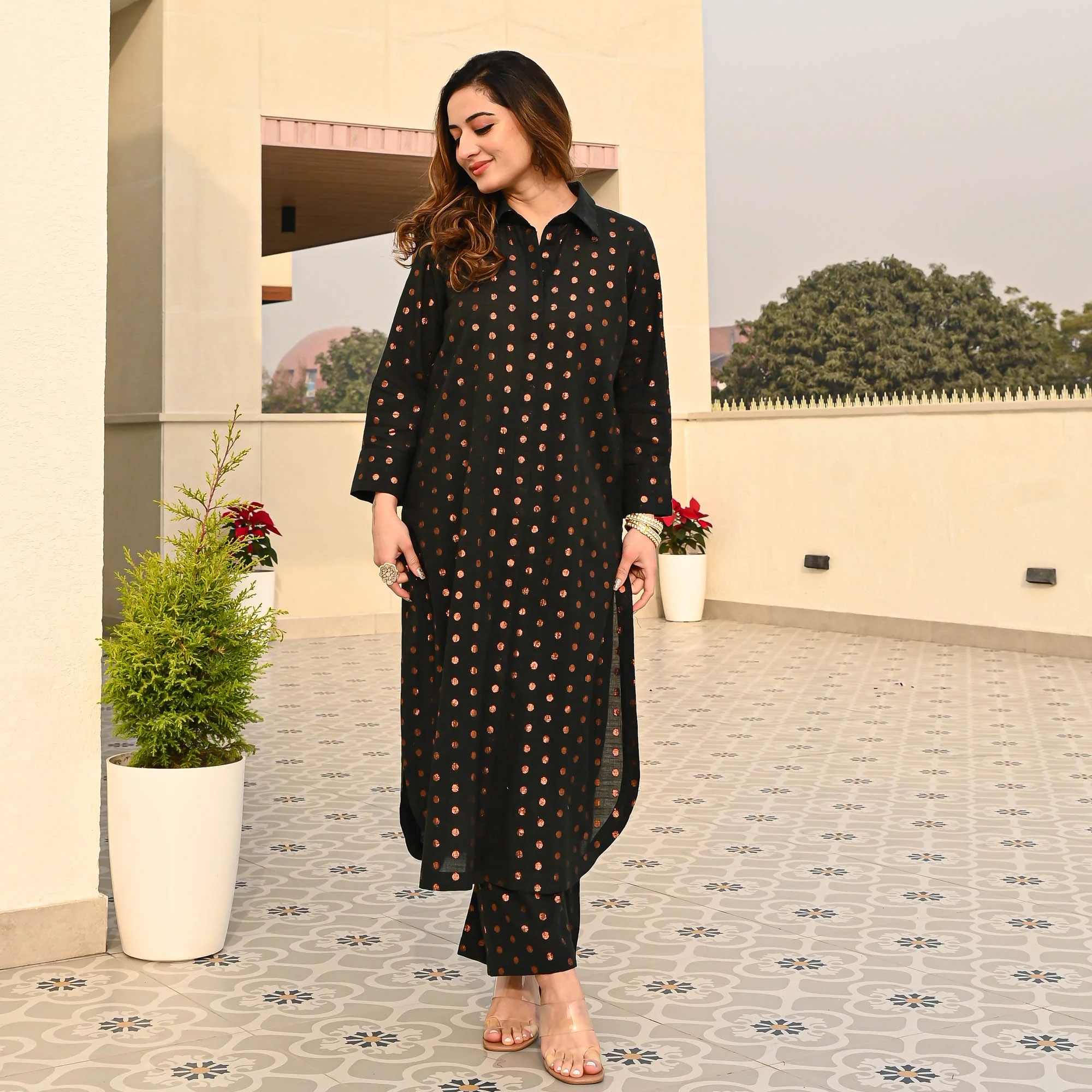Bunaai Black Cotton Lurex Kurta Set - Woolfily