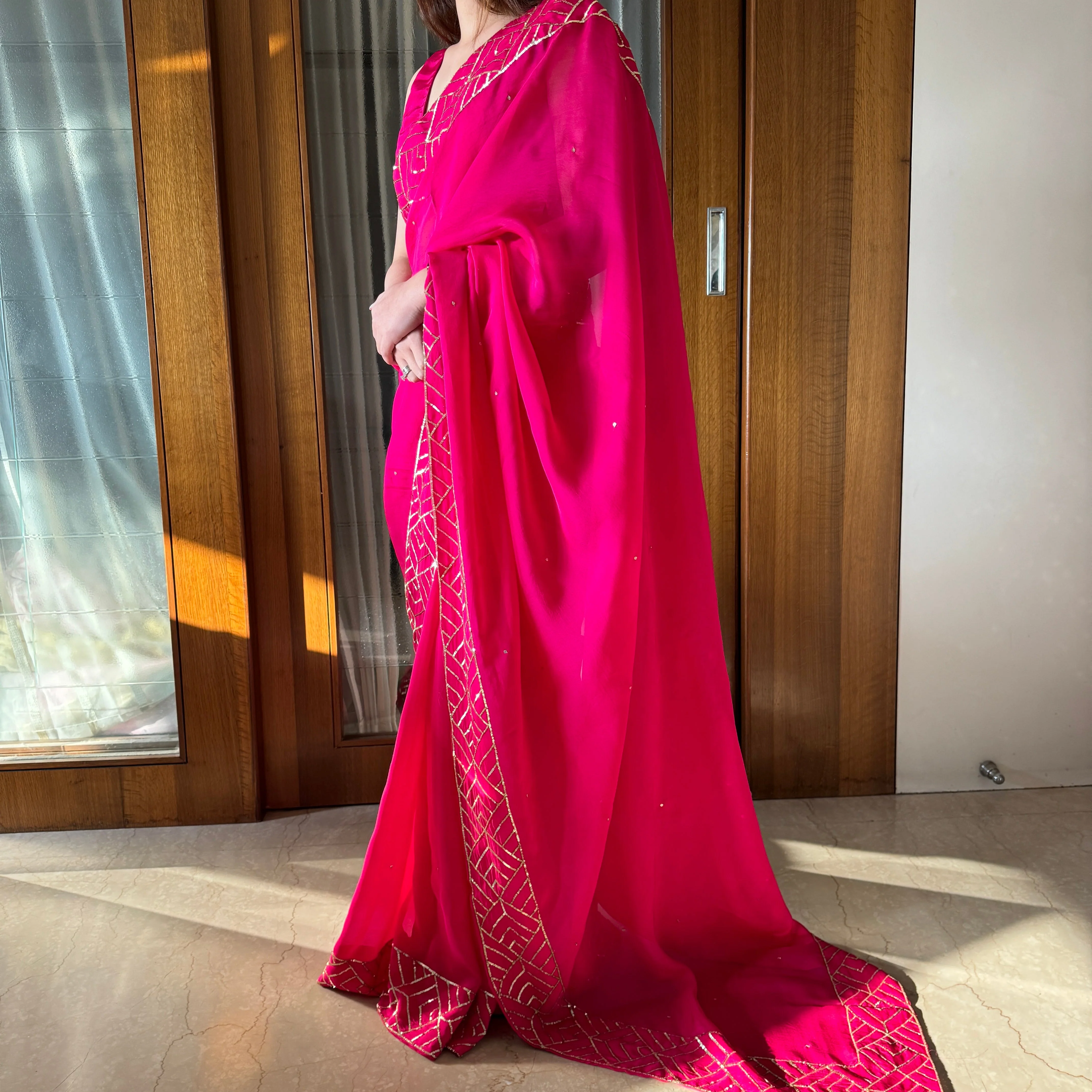 Hot Pink Organza Saree - Woolfily