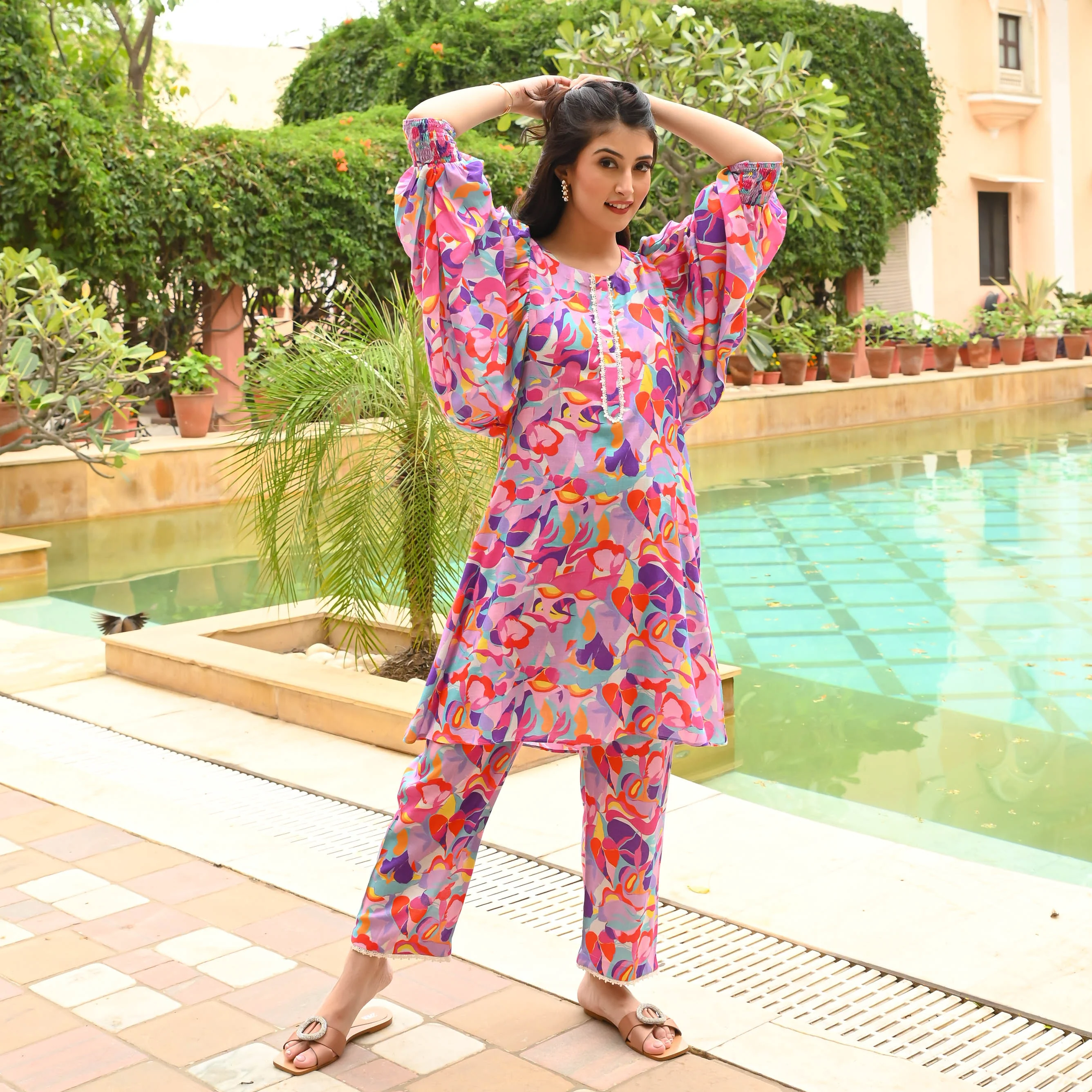 Vibrant Print Kurta Pants - Woolfily