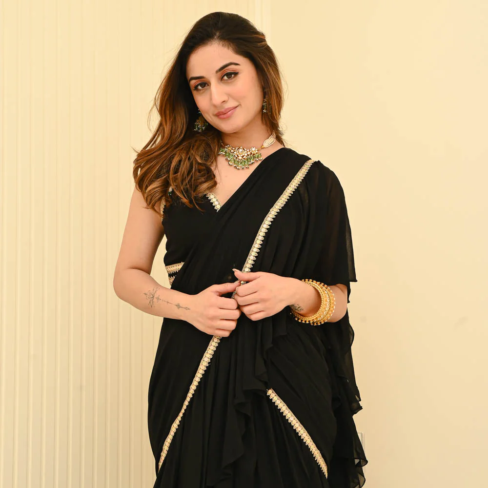 Bunaai Black Georgette Draped Saree - Woolfily