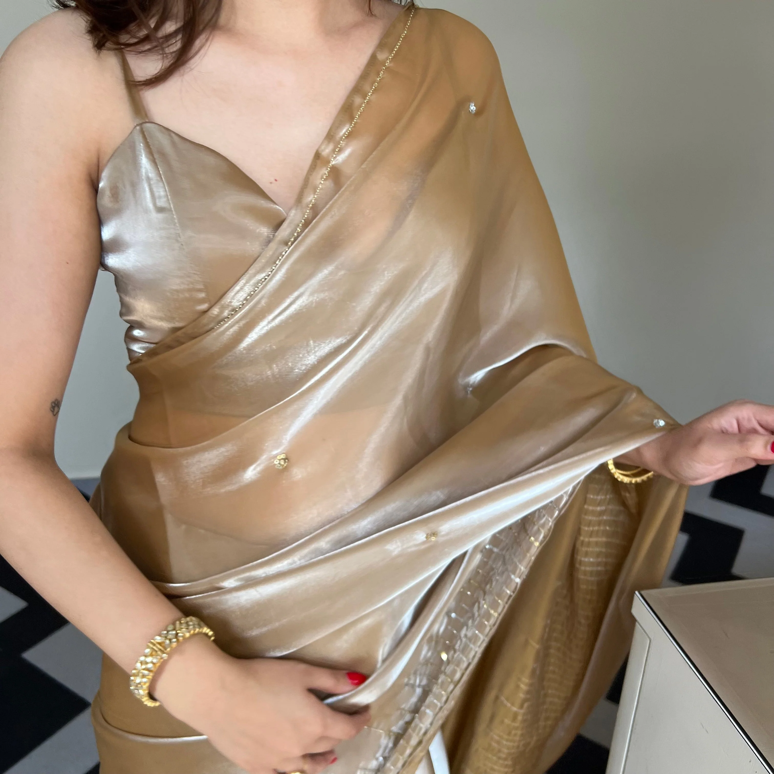 Golden Glow Tissue Saree - Woolfily