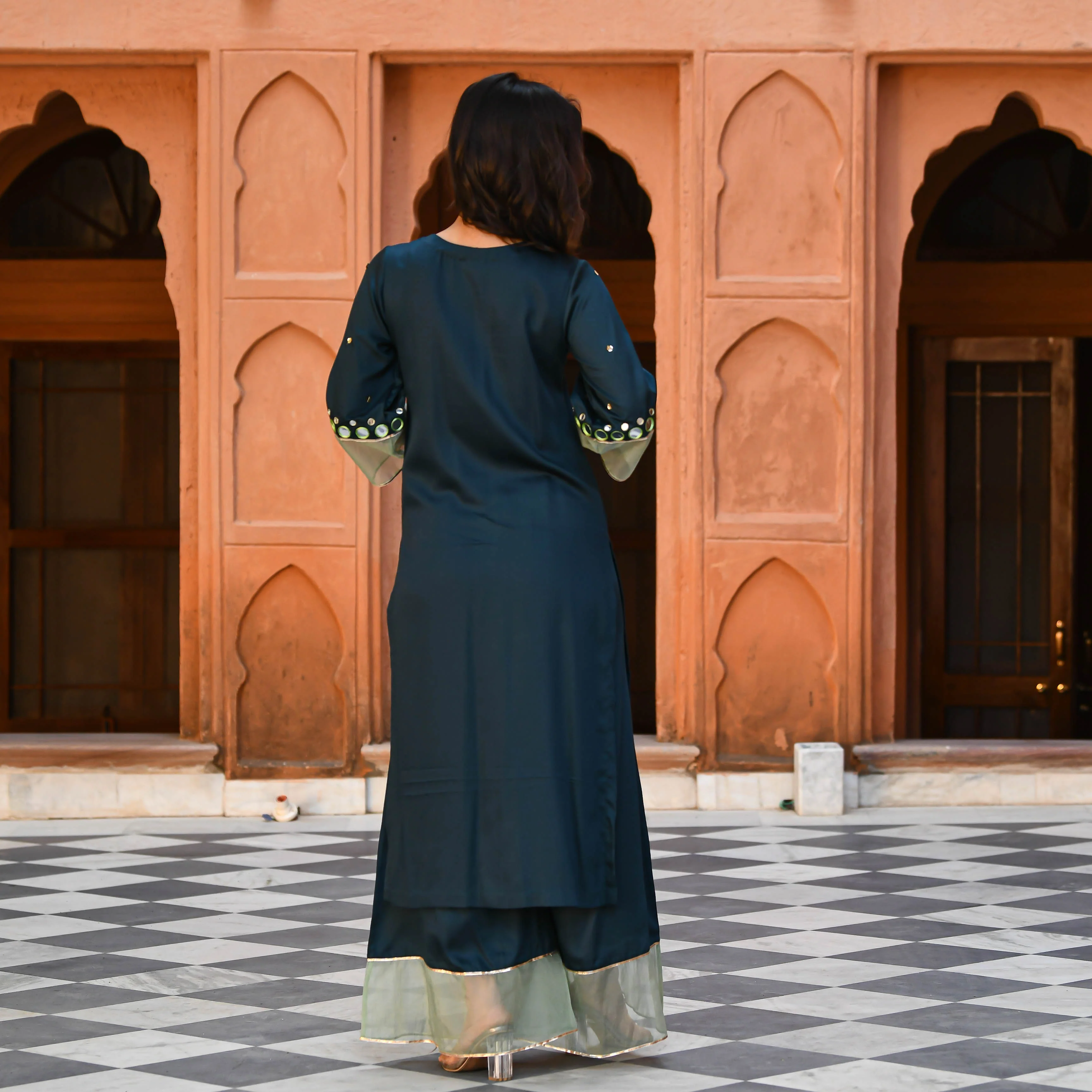 Deep Green Mirror Work Kurta Set - Woolfily