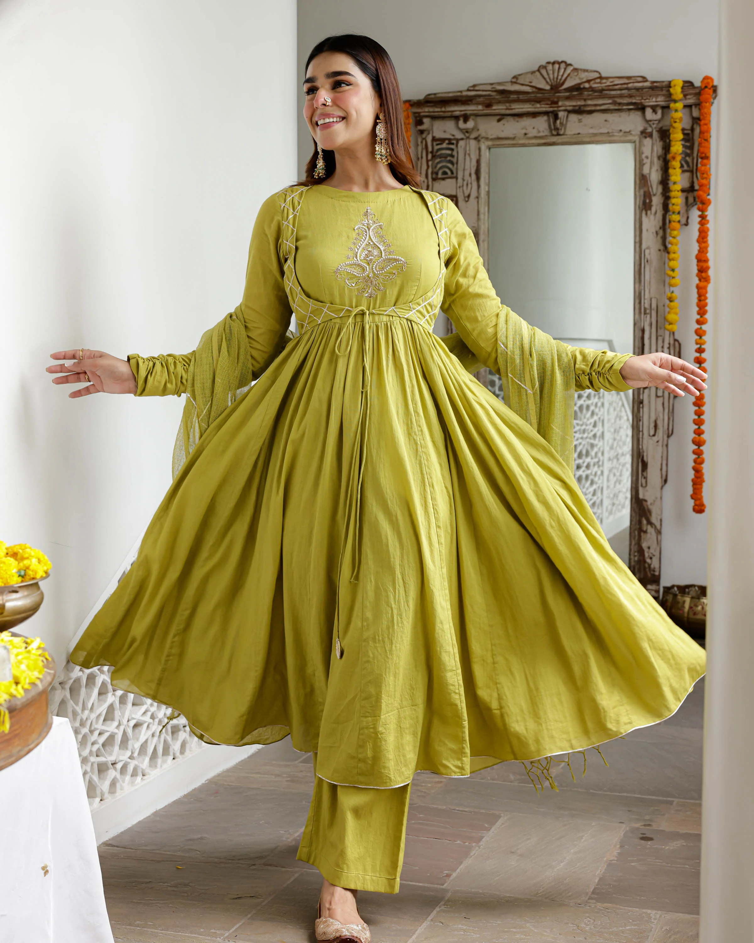 Kriti Suit Set - Woolfily