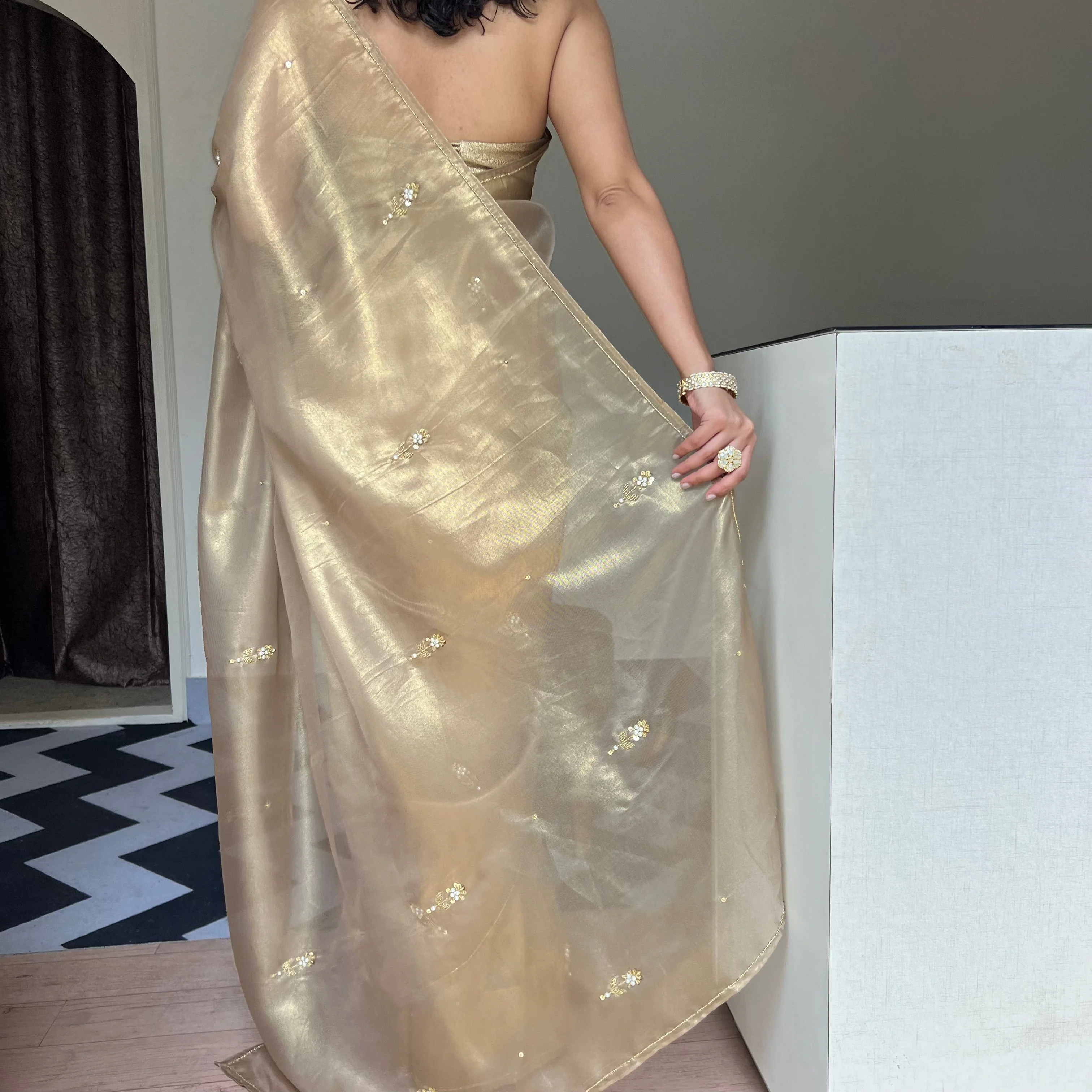 Gold Glamour Saree - Woolfily