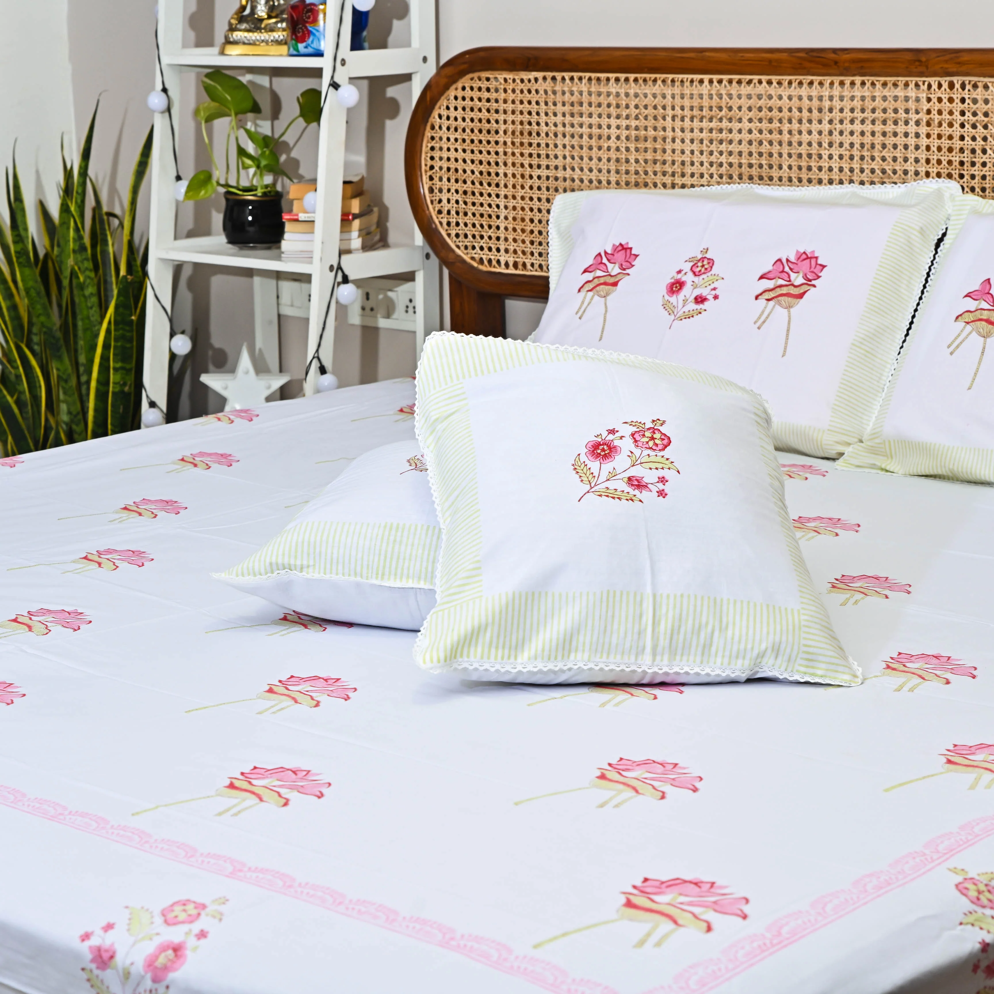 Bunaai ComfoBuddy Handblock Printed Bedsheet - Woolfily