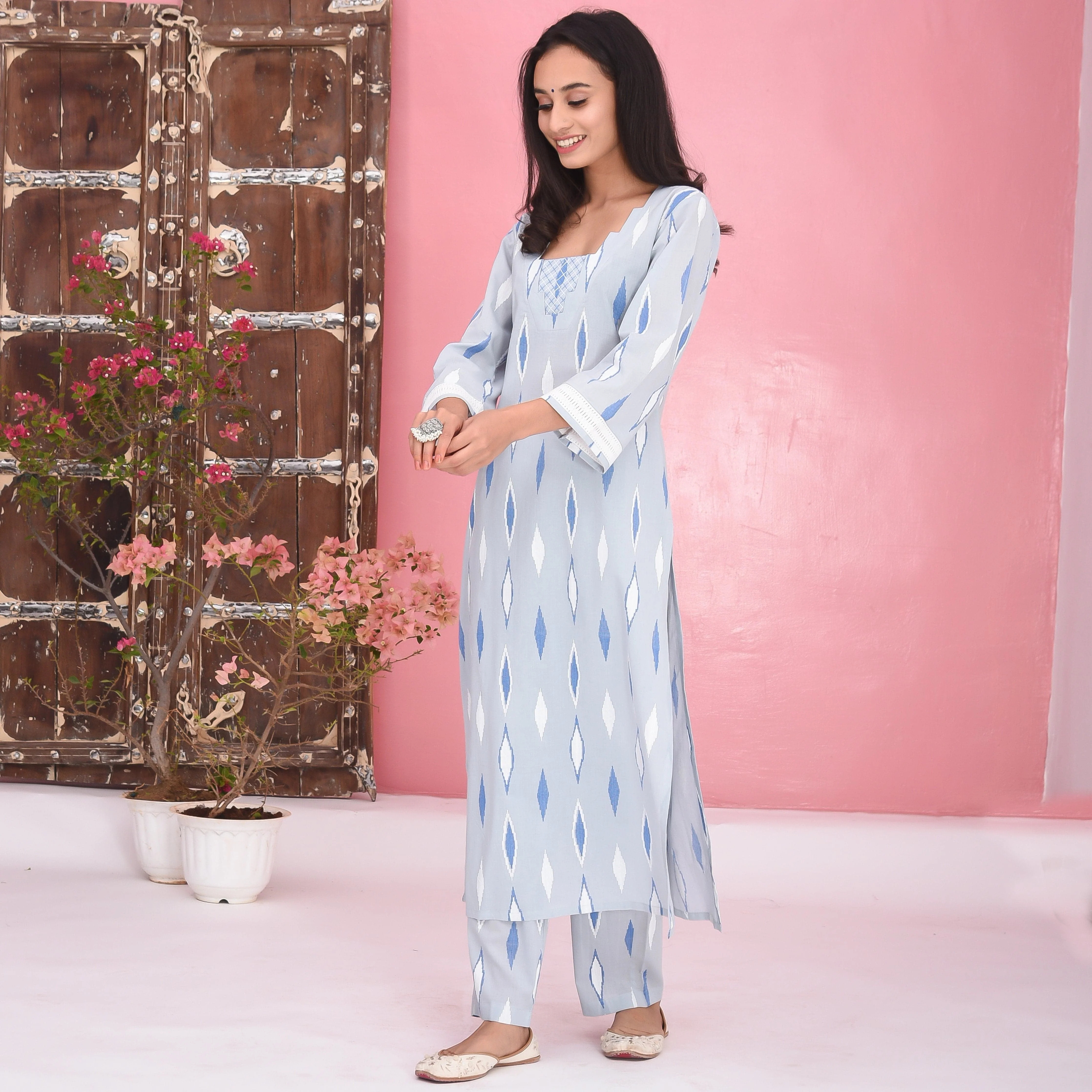 Bunaai Light Grey Cotton Kurta Set - Woolfily