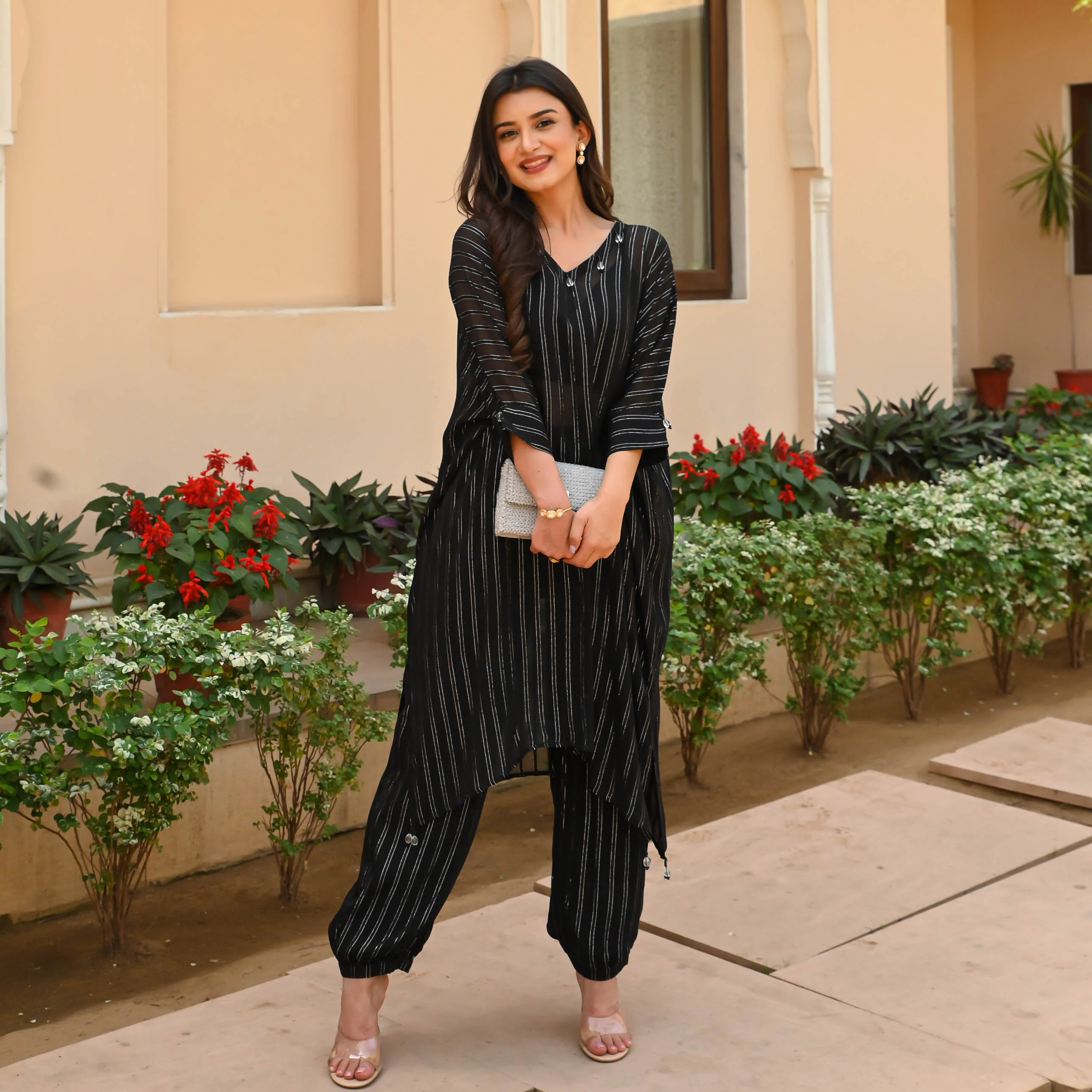 Bunaai Black Silver Lurex Kurta Pants - Woolfily