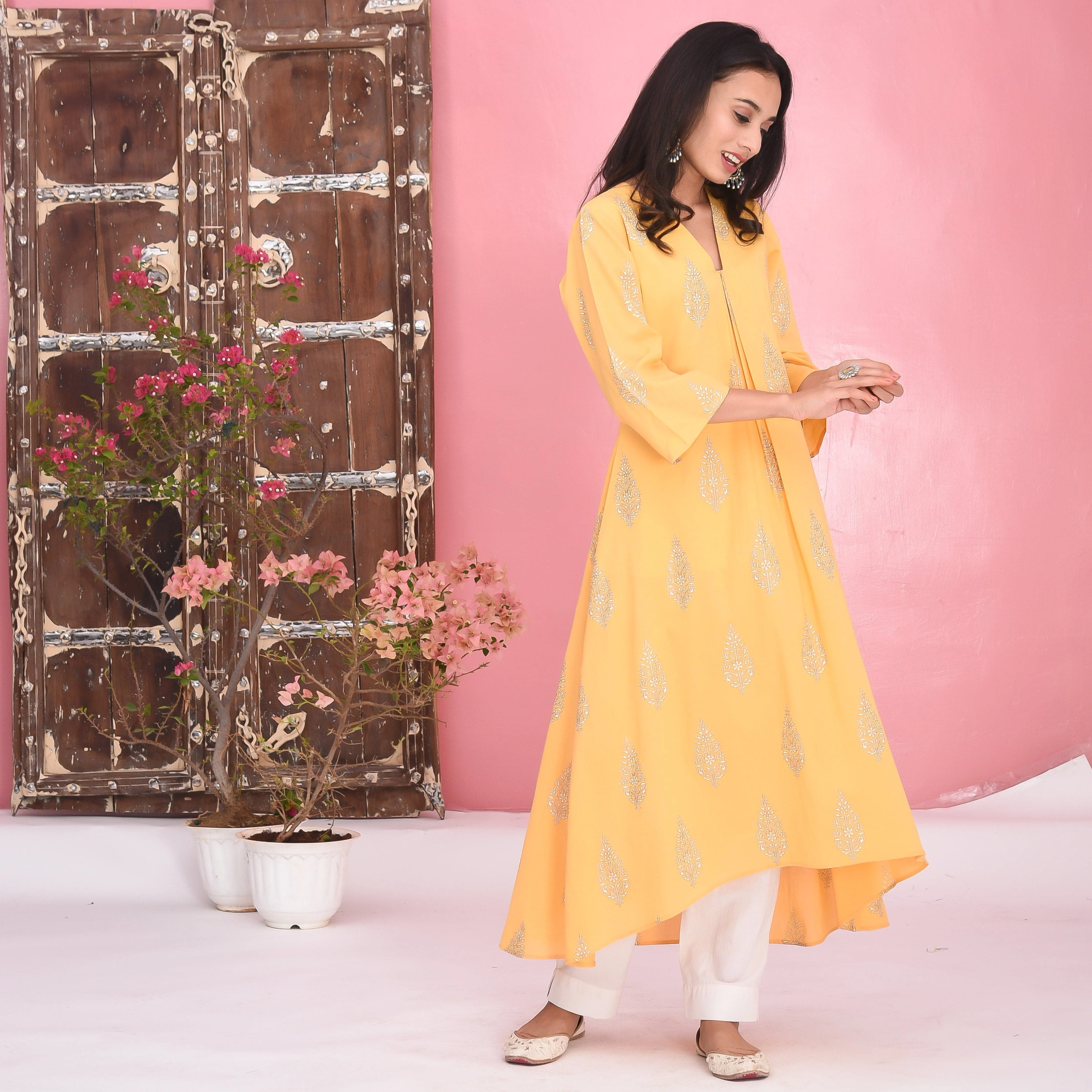Yellow White Cotton Kurta Set - Woolfily