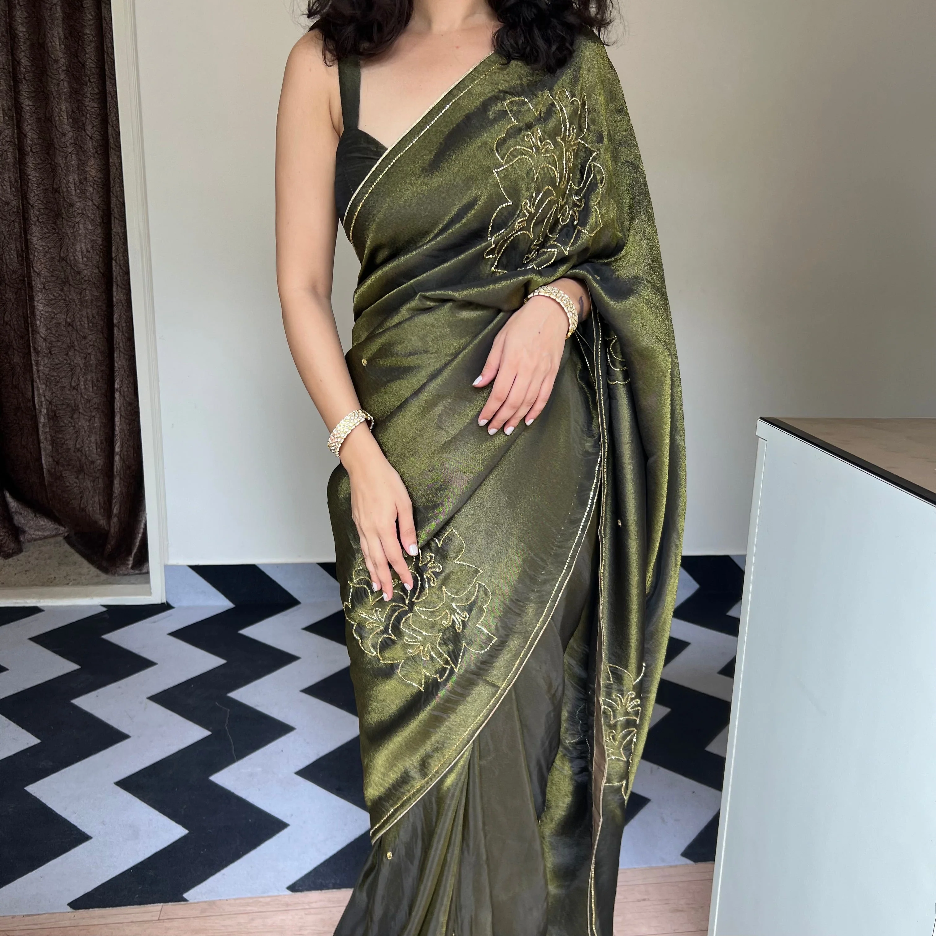 Charcoal Charm Saree - Woolfily
