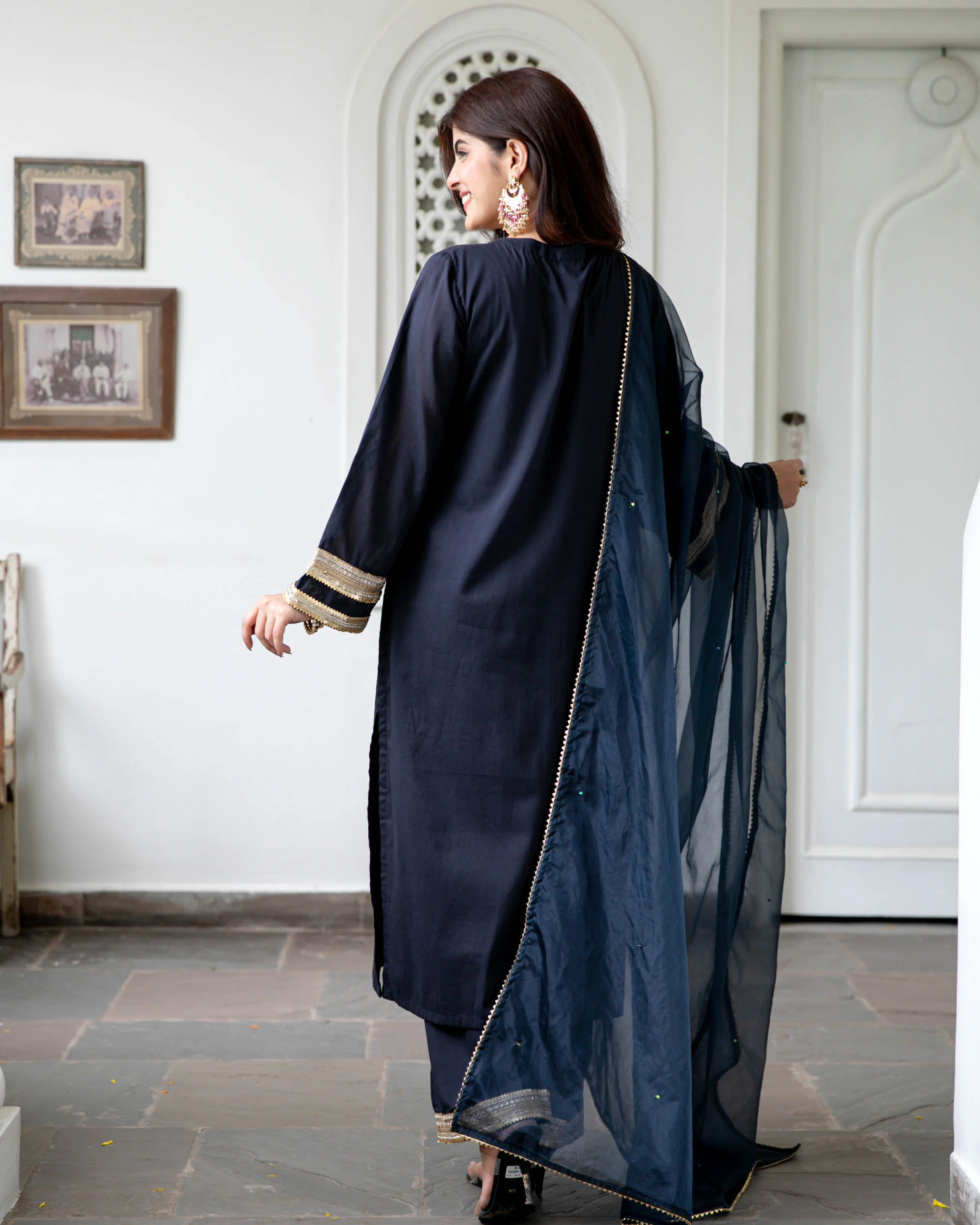 Black Cotton Suit Set with Organza Dupatta - Woolfily