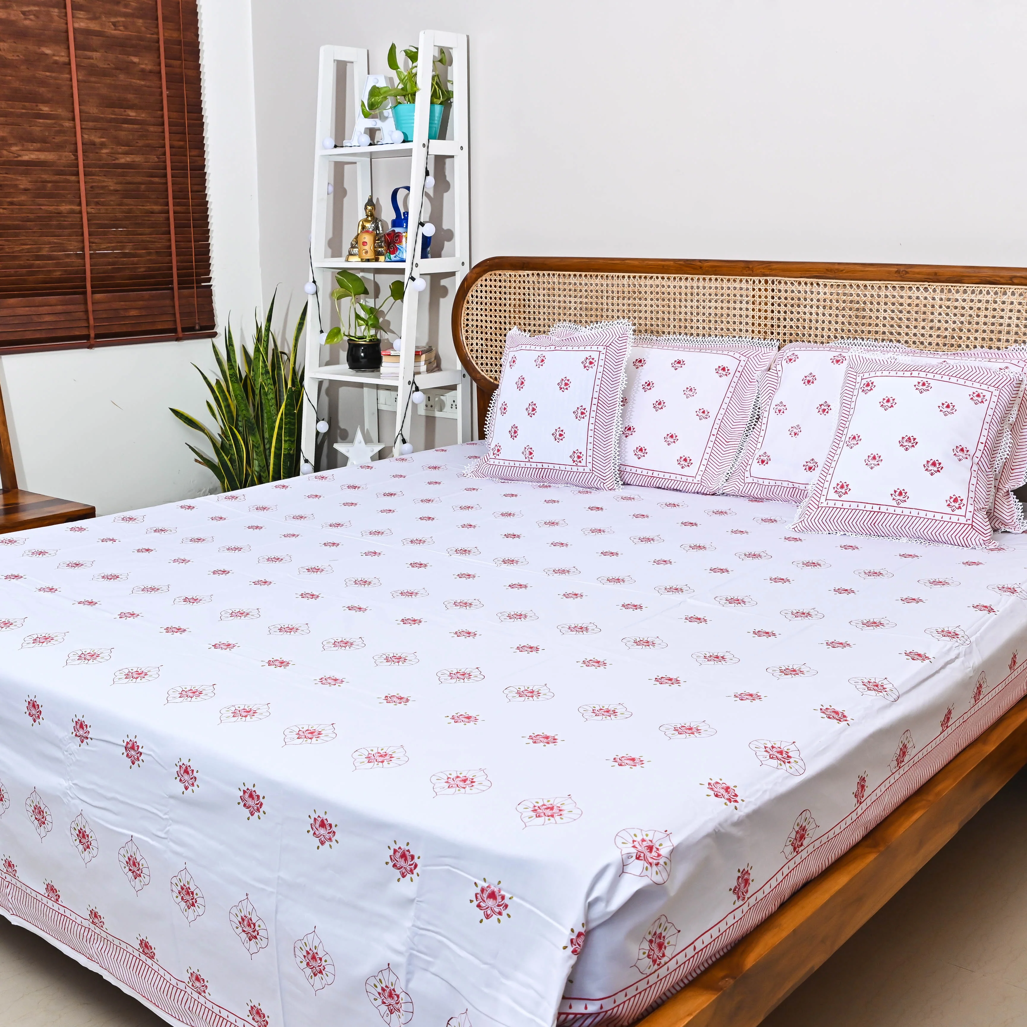 Bunaai Superline Handblock Printed Bedsheet - Woolfily