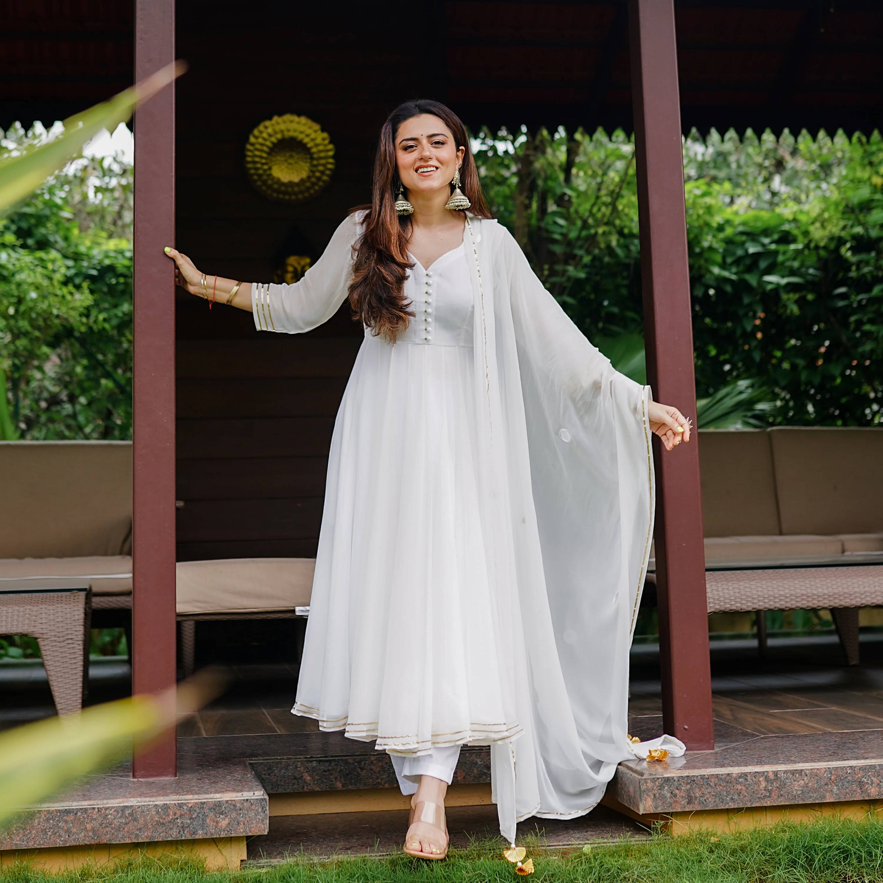 Bunaai White Anarkali And Pant With Dupatta - Woolfily