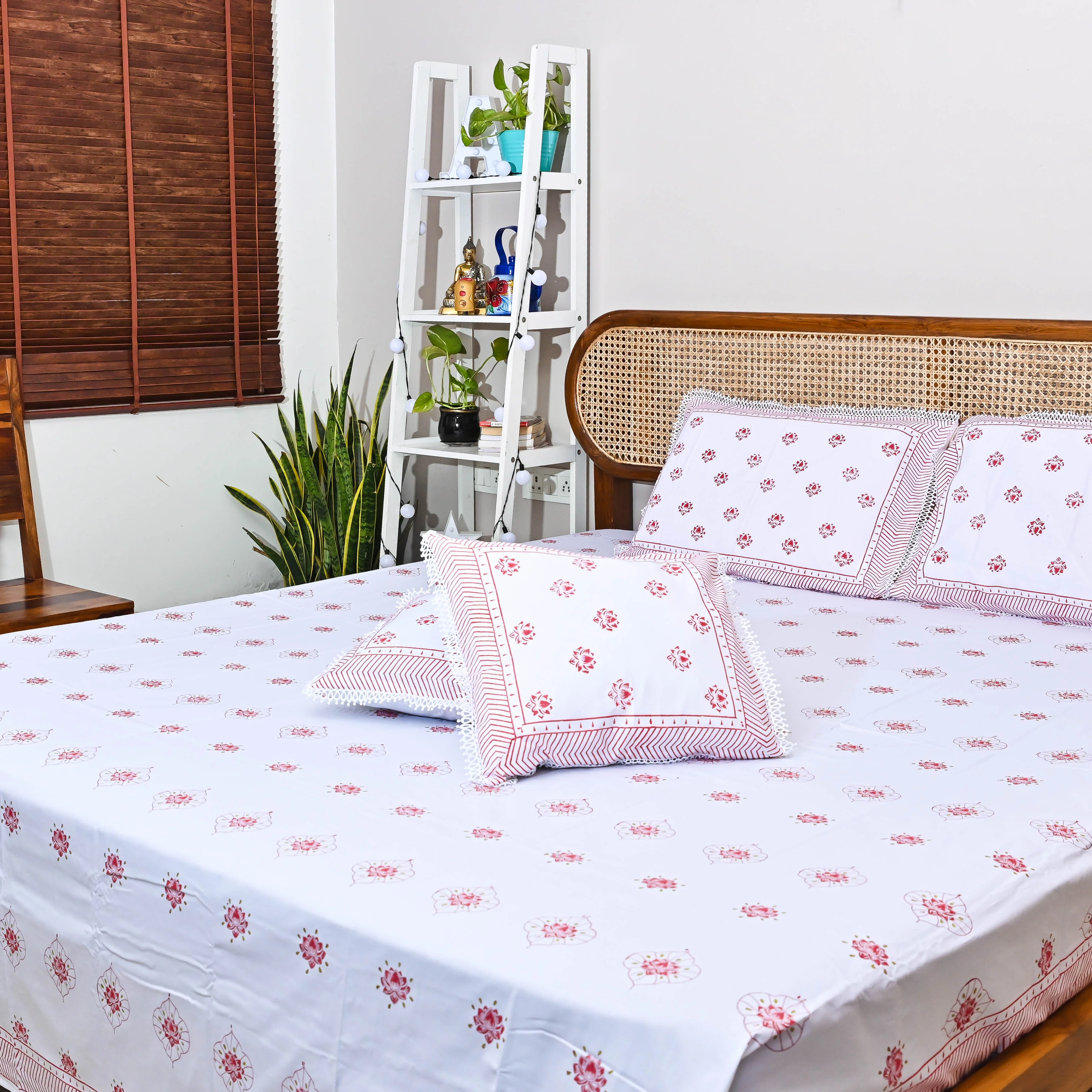 Bunaai Superline Handblock Printed Bedsheet - Woolfily